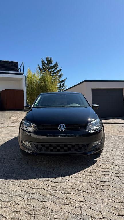 Gebraucht VW Polo 90 PS (66 kW) 2012 Schwarz Kleinwagen