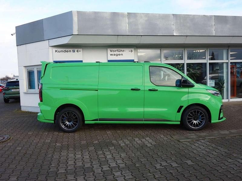 Neu Ford Transit Custom 170 PS (125 kW) 2025 Grün Limousine