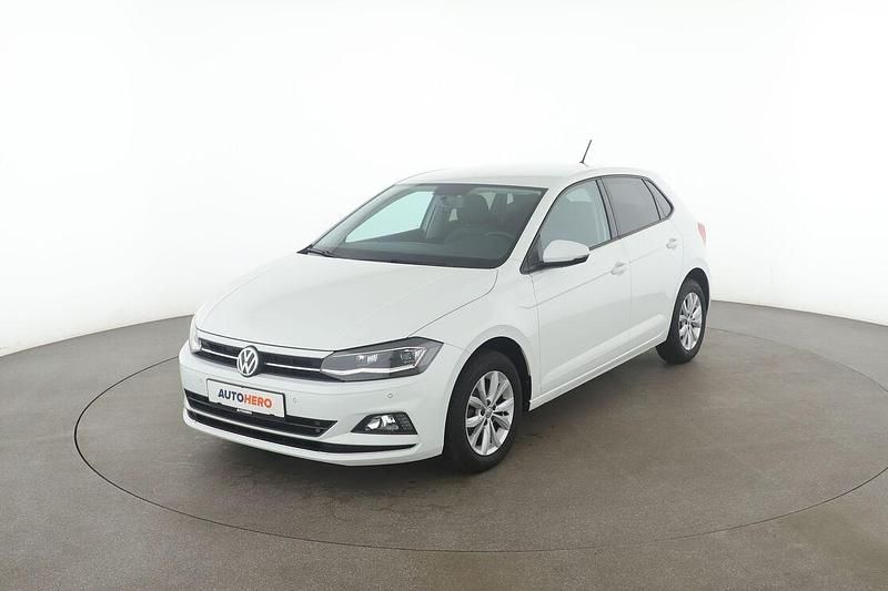 Weiß Gebraucht 2018 VW Polo Highline Limousine | 13.070 € (Fairer Preis) - Bild 1/3
