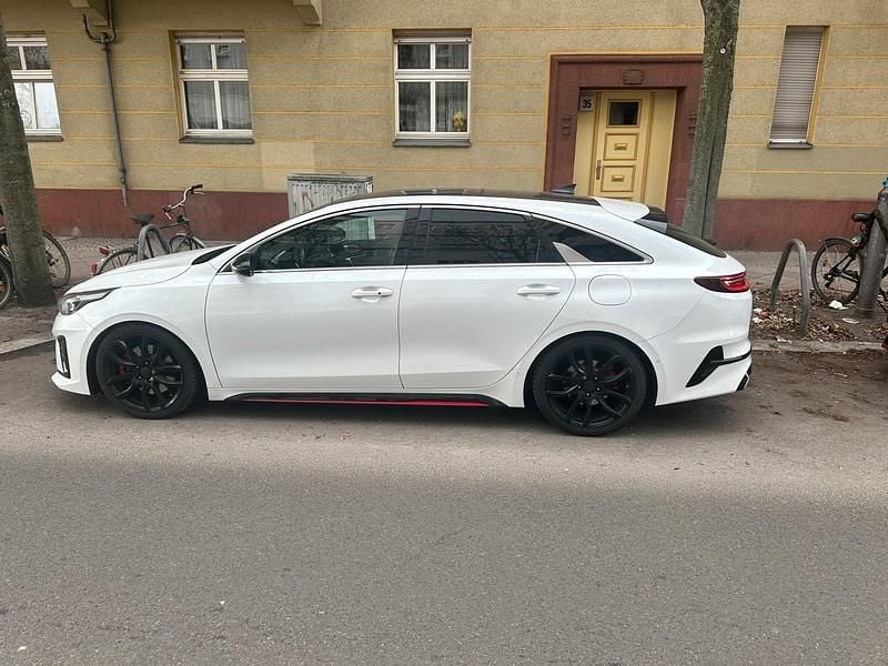 Gebraucht Kia ProCeed GT 204 PS (150 kW) 2019 Weiß Kombi