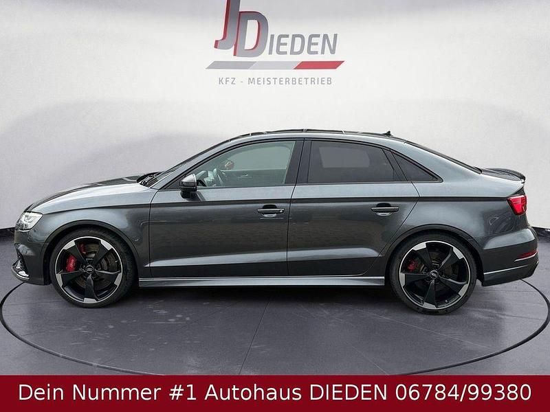Gebraucht Audi RS3 Ambiente 400 PS (294 kW) 2019 Grau Limousine