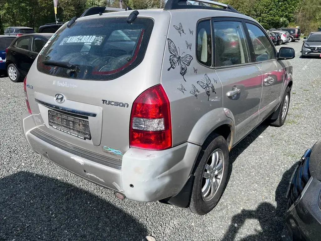 Gebraucht Hyundai Tucson GLS 141 PS (103 kW) 2009 Silber SUV