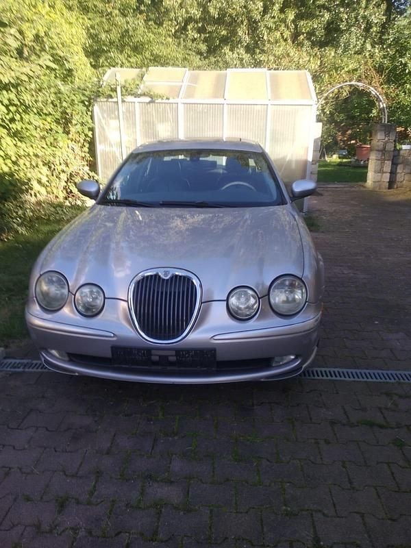 Grau Gebraucht 2003 Jaguar S-Type Executive Limousine | 1.000 € (Guter Preis) - Bild 1/4