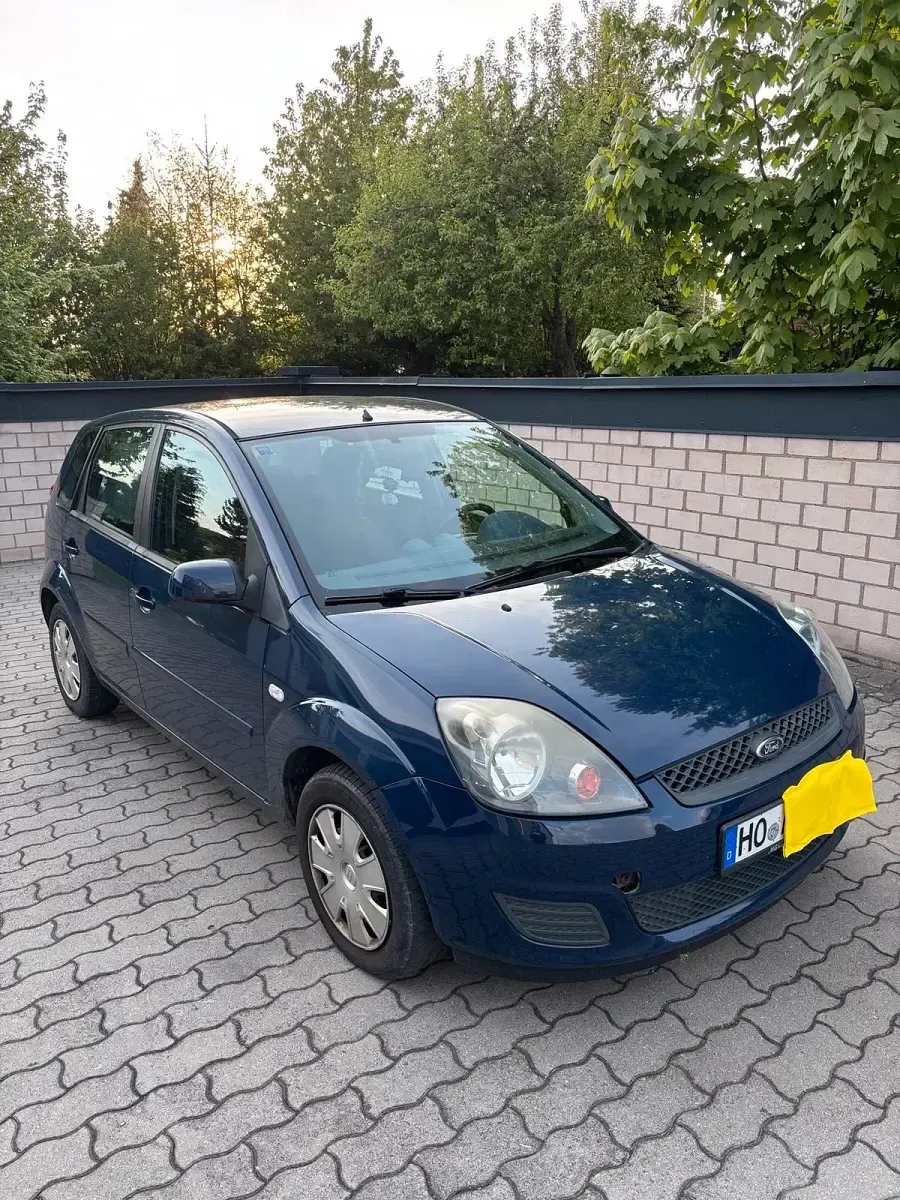 Gebraucht Ford Fiesta 70 PS (51 kW) 2008 Blau Kleinwagen