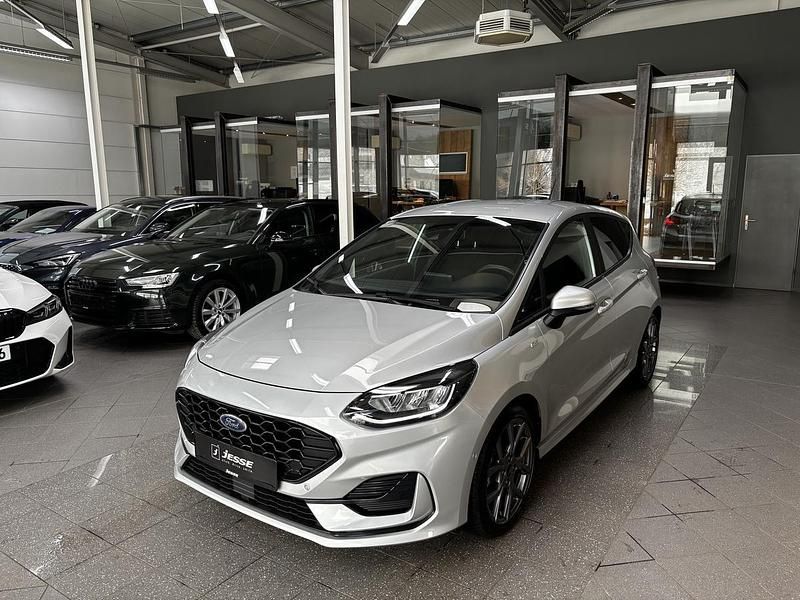 Gebraucht Ford Fiesta ST-Line 101 PS (74 kW) 2023 Silber metallic Kleinwagen