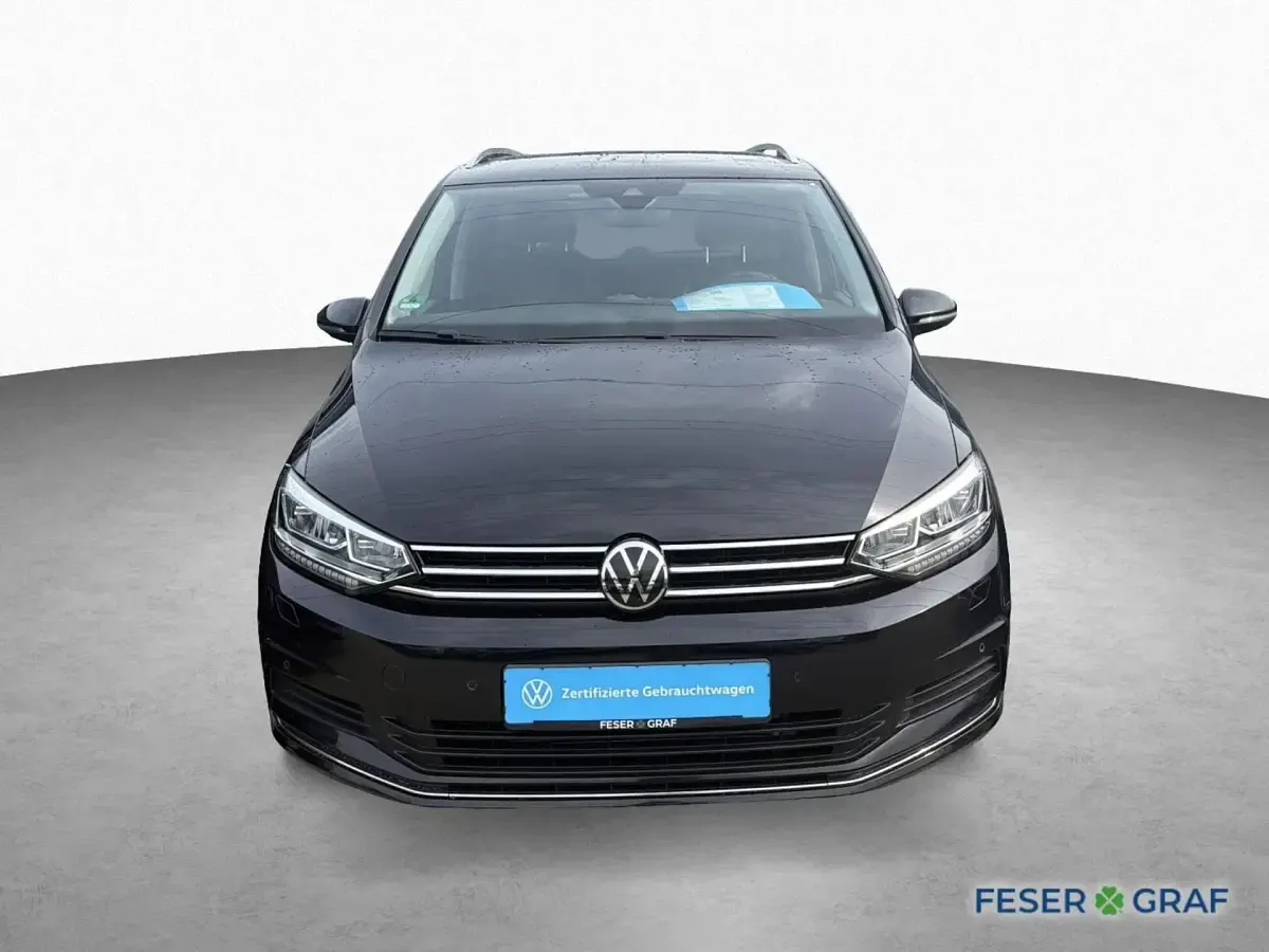 Gebraucht VW Touran Active 150 PS (110 kW) 2023 Schwarz Van / Kleinbus
