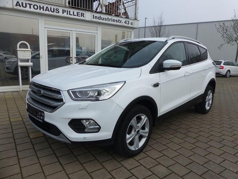 Gebraucht Ford Kuga Cool & Connect 150 PS (110 kW) 2019 Weiß SUV