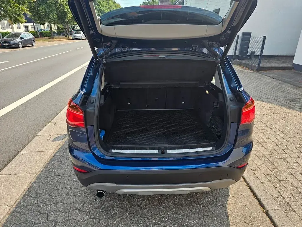 Gebraucht BMW X1 xLine 150 PS (110 kW) 2016 Blau SUV
