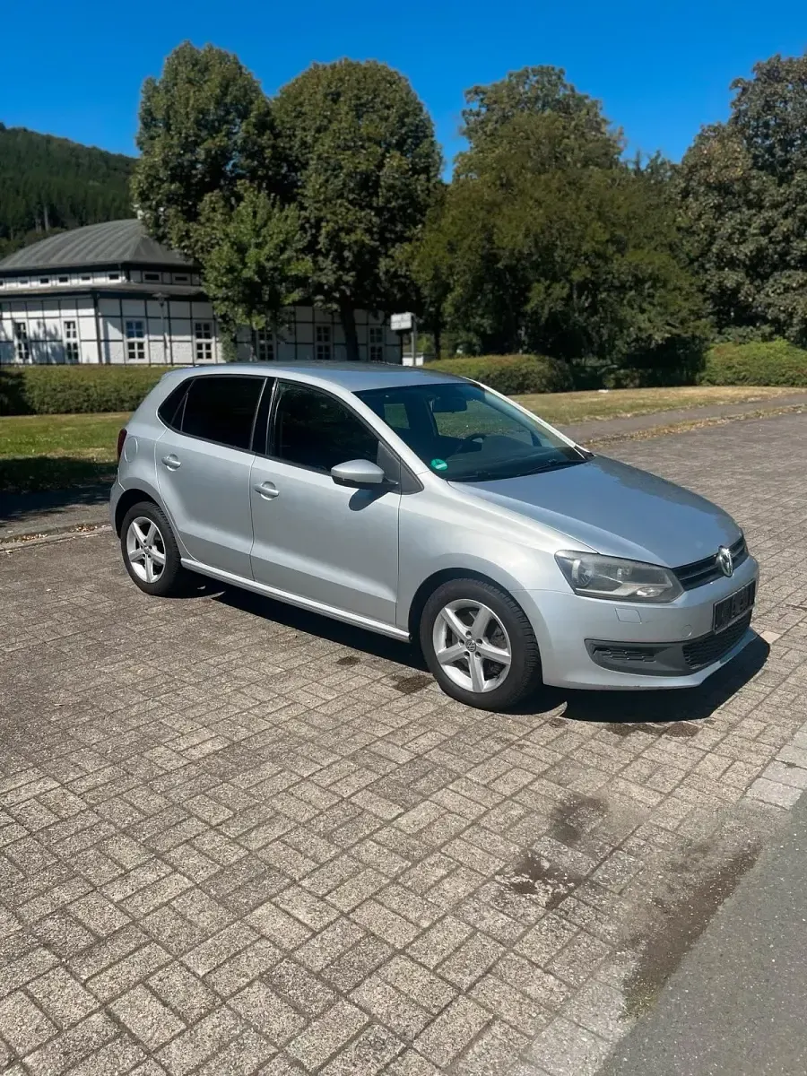 Gebraucht VW Polo 105 PS (77 kW) 2010 Silber Kleinwagen