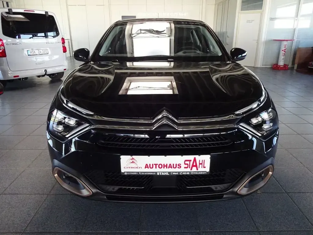 Gebraucht Citroën e-C4 100 kW (136 PS) 2023 Schwarz Limousine