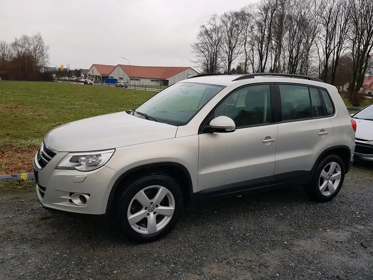 Gebraucht VW Tiguan Sport 170 PS (125 kW) 2010 Silber SUV