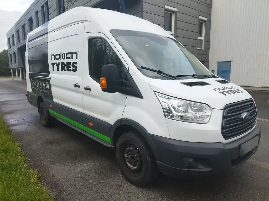 Gebraucht Ford Transit 170 PS (125 kW) 2019 Weiß Van / Kleinbus