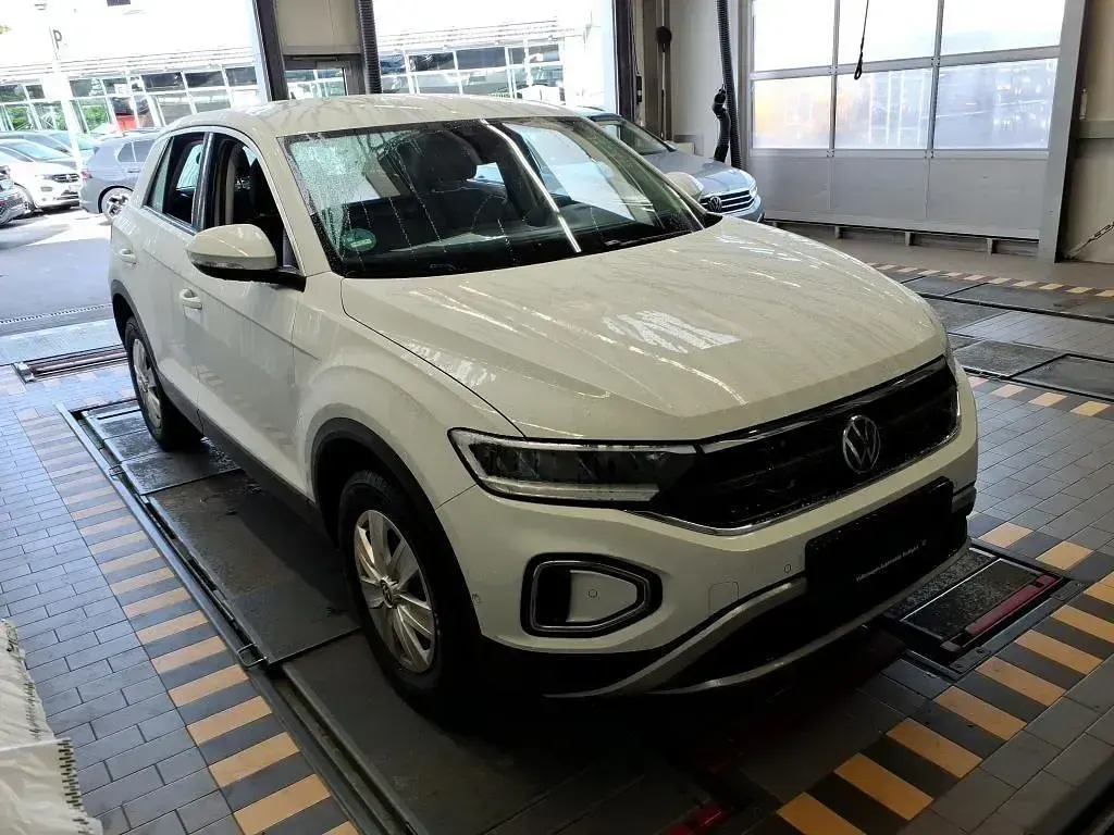Gebraucht VW T-Roc 110 PS (80 kW) 2022 Weiß SUV