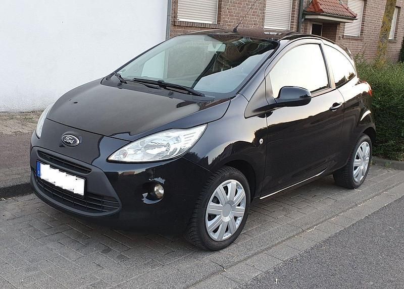 Schwarz Gebraucht 2014 Ford Ka Titanium Kleinwagen | 2.500 € - Bild 1/4