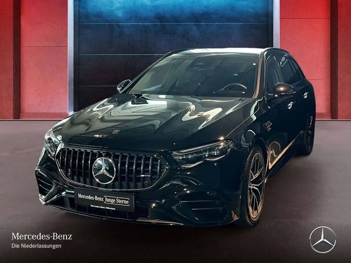 Gebraucht Mercedes E53 AMG Premium 449 PS (330 kW) 2025 Schwarz Limousine