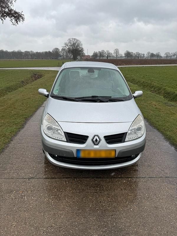 Gebraucht Renault Scénic II 112 PS (82 kW) 2007 Grau Van / Kleinbus