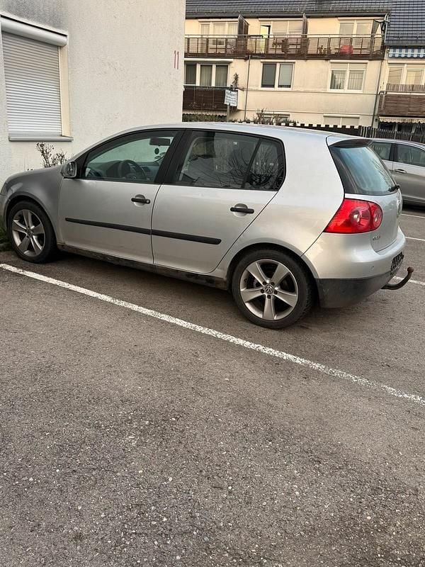 Gebraucht VW Golf IV 105 PS (77 kW) 2004 Silber Limousine