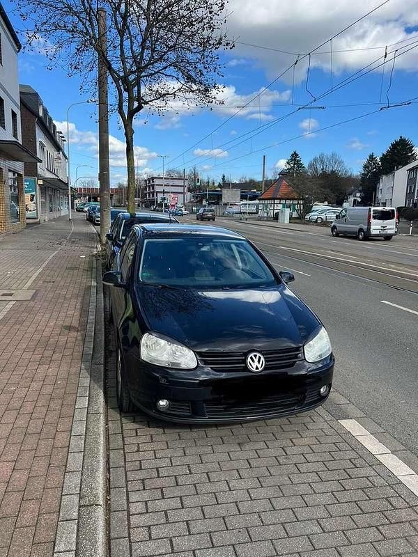 Gebraucht VW Golf V 80 PS (58 kW) 2008 Schwarz Kleinwagen