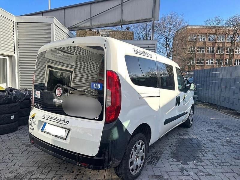 Gebraucht Fiat Doblò 120 PS (88 kW) 2020 Weiß Van / Kleinbus