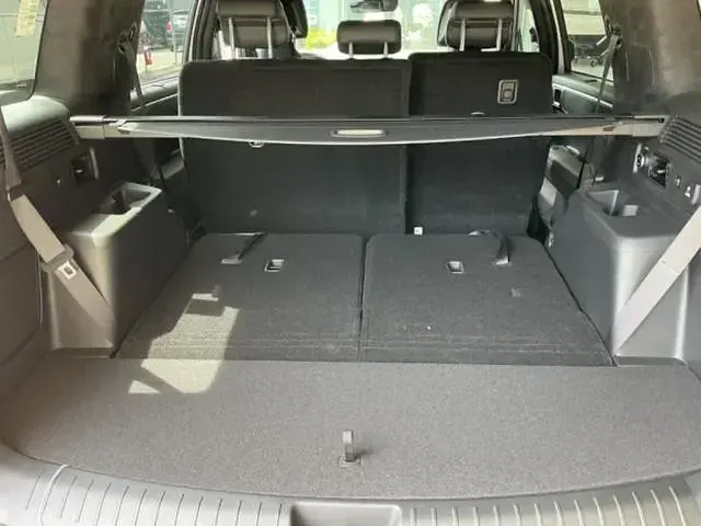 Neu Hyundai Santa Fe Blackline 179 PS (131 kW) 2026 Typhoon silver metallic typhoon silver metallic SUV