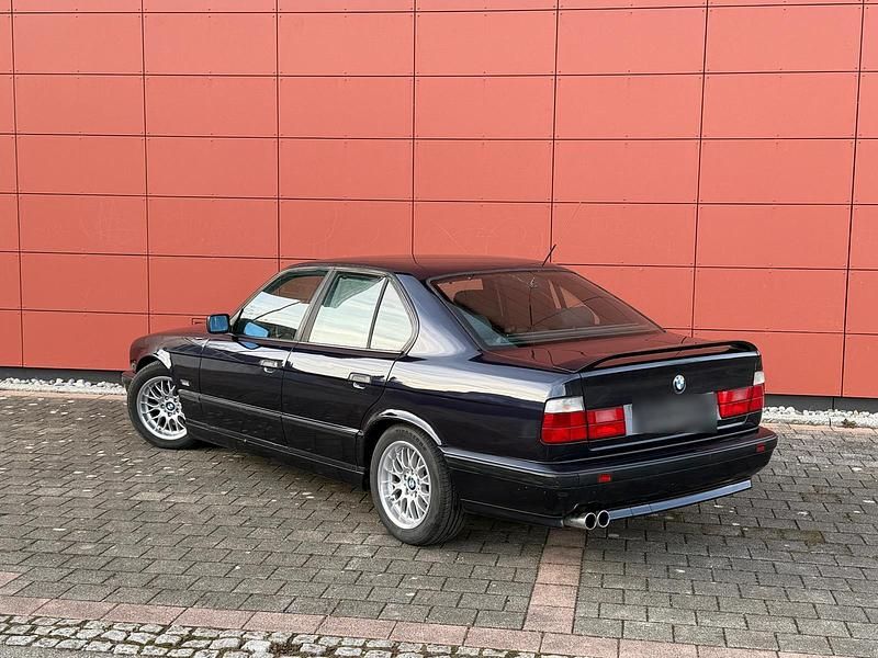 Gebraucht BMW 540 Performance 1994 Blau Limousine
