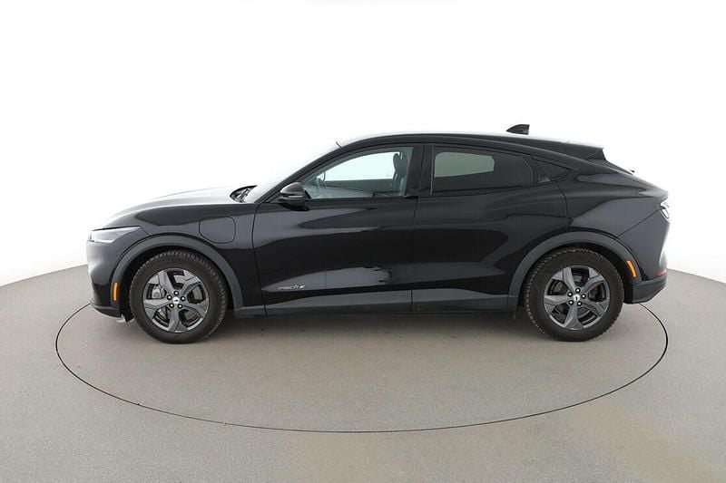 Używany Ford Mustang Mach-E 197 kW (269 KM) 2022 Czarny SUV