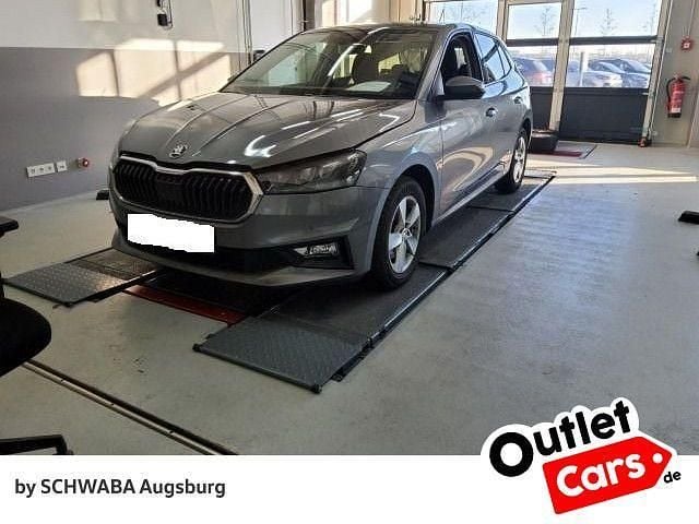 Grau Gebraucht 2023 Skoda Fabia Style Limousine | 19.690 € (Guter Preis) - Bild 1/4