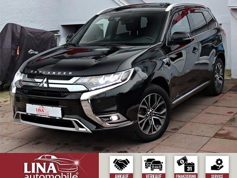 Schwarz Gebraucht 2019 Mitsubishi Outlander P-HEV SUV | 20.980 € (Etwas zu teuer) - Bild 1/4