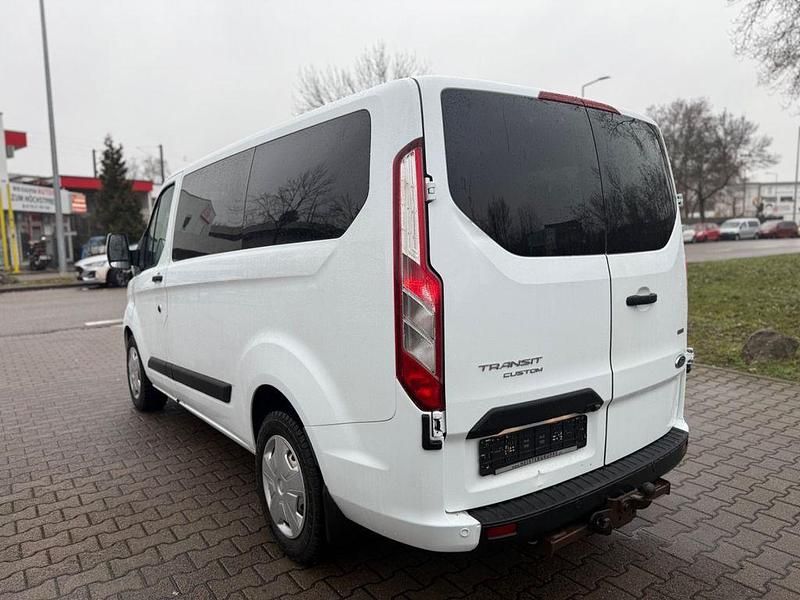 Second-hand Ford Transit Custom 131 CP (96 kW) 2018 Alb Break