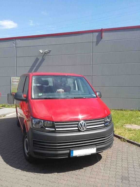 Second-hand VW T6 102 CP (75 kW) 2016 Roșu Van