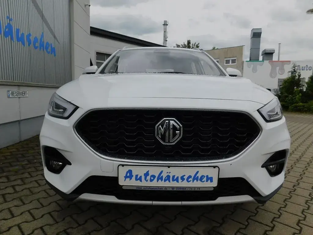 Gebraucht MG ZS Luxury 111 PS (81 kW) 2024 Weiß SUV