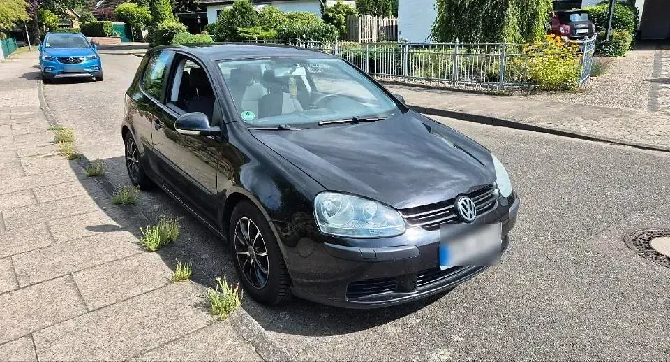 Gebraucht VW Golf IV 75 PS (55 kW) 2005 Schwarz Coupé