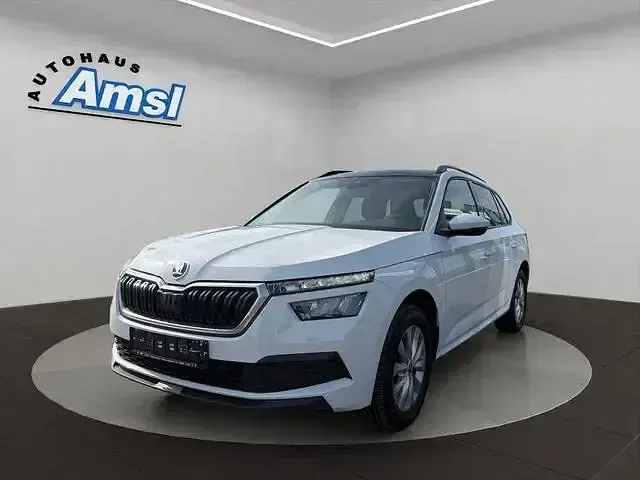Gebraucht Skoda Kamiq Ambition 110 PS (80 kW) 2022 Weiß SUV