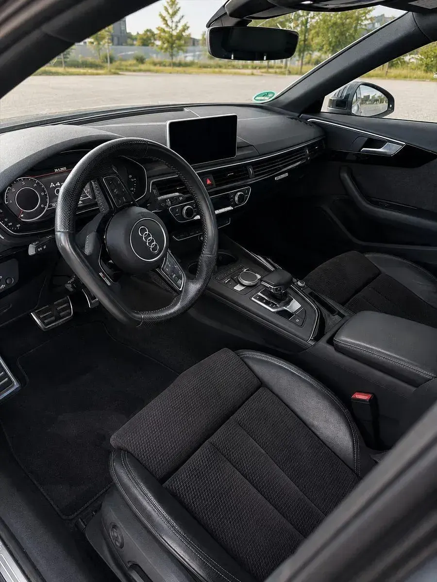Gebraucht Audi A4 Sport 272 PS (200 kW) 2017 Grau Kombi
