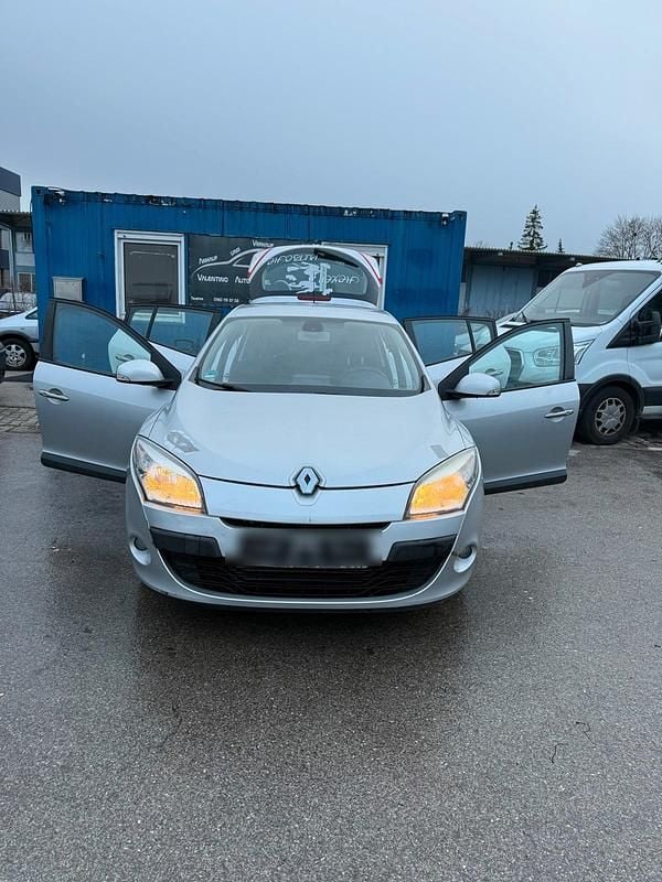 Gebraucht Renault Mégane 131 PS (96 kW) 2009 Grau Limousine