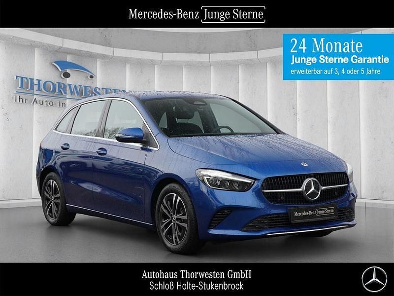 Blau Gebraucht 2024 Mercedes B200 Progressive Van / Kleinbus | 29.380 € (Guter Preis) - Bild 1/4
