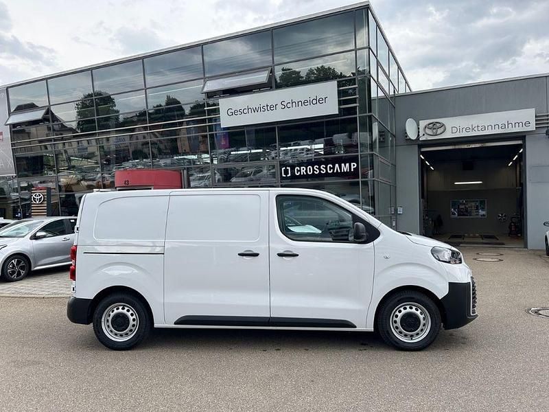 Neu Toyota Proace 100 kW (136 PS) 2025 Weiss Van / Kleinbus