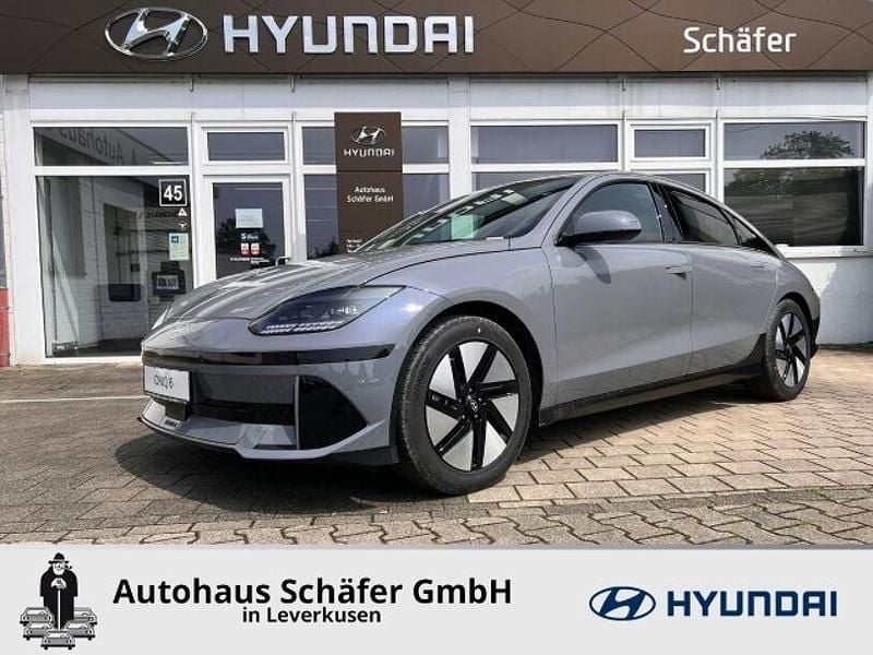 Blau Gebraucht 2024 Hyundai Ioniq 6 Techniq Limousine | 30.768 € (Superpreis) - Bild 1/4