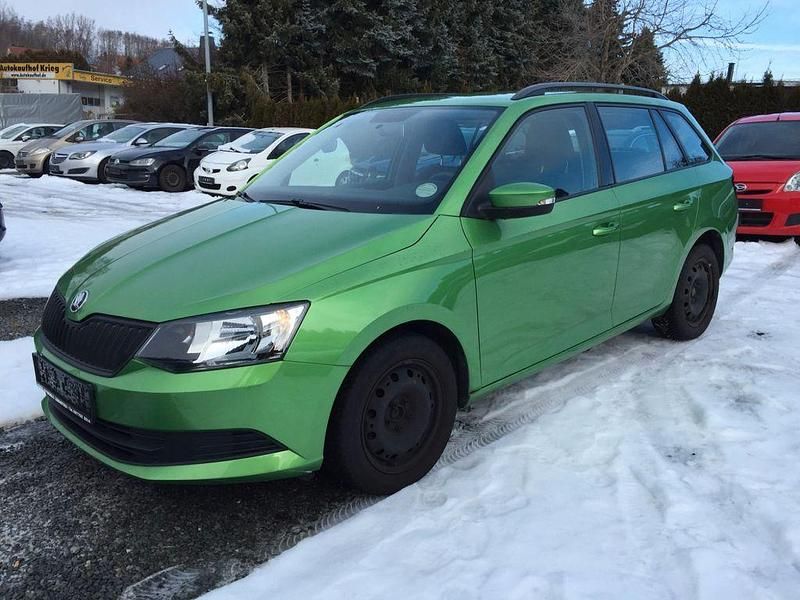 Grün Gebraucht 2018 Skoda Fabia Cool Plus Kombi | 7.250 € (Superpreis) - Bild 1/4