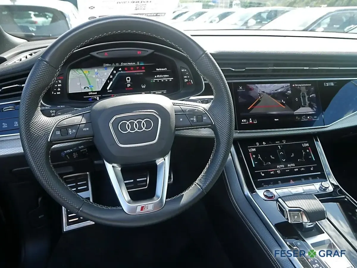 Gebraucht Audi SQ8 Sport 507 PS (372 kW) 2025 Mythosschwarz metallic SUV
