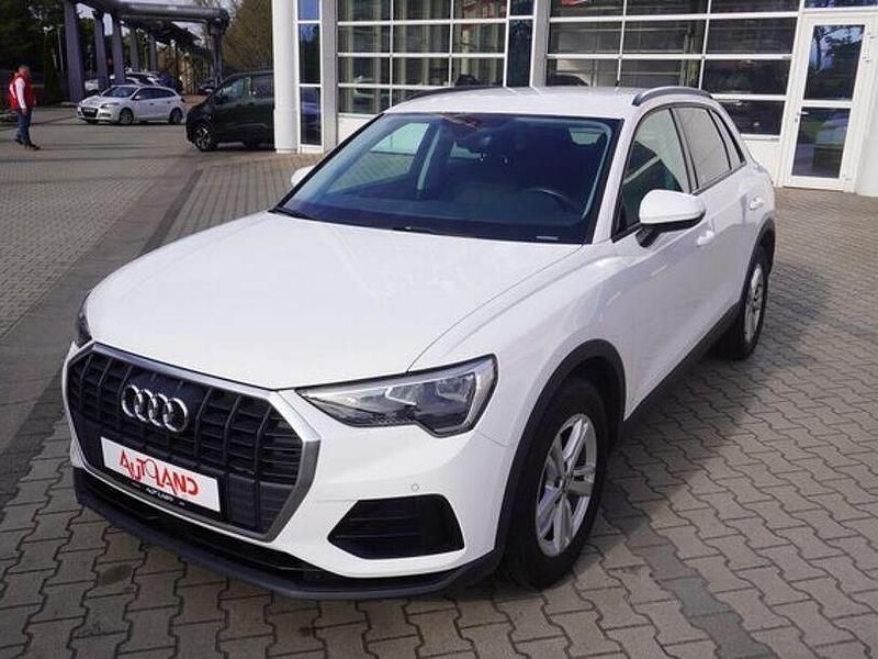 Gebraucht Audi Q3 Ambiente 150 PS (110 kW) 2020 Ibisweiß SUV