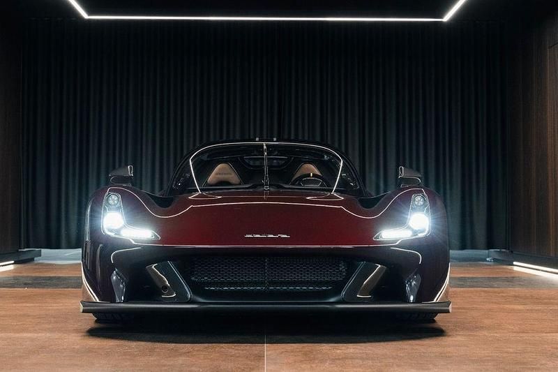 Gebraucht Dallara Stradale 400 PS (294 kW) 2024 Rot Cabrio