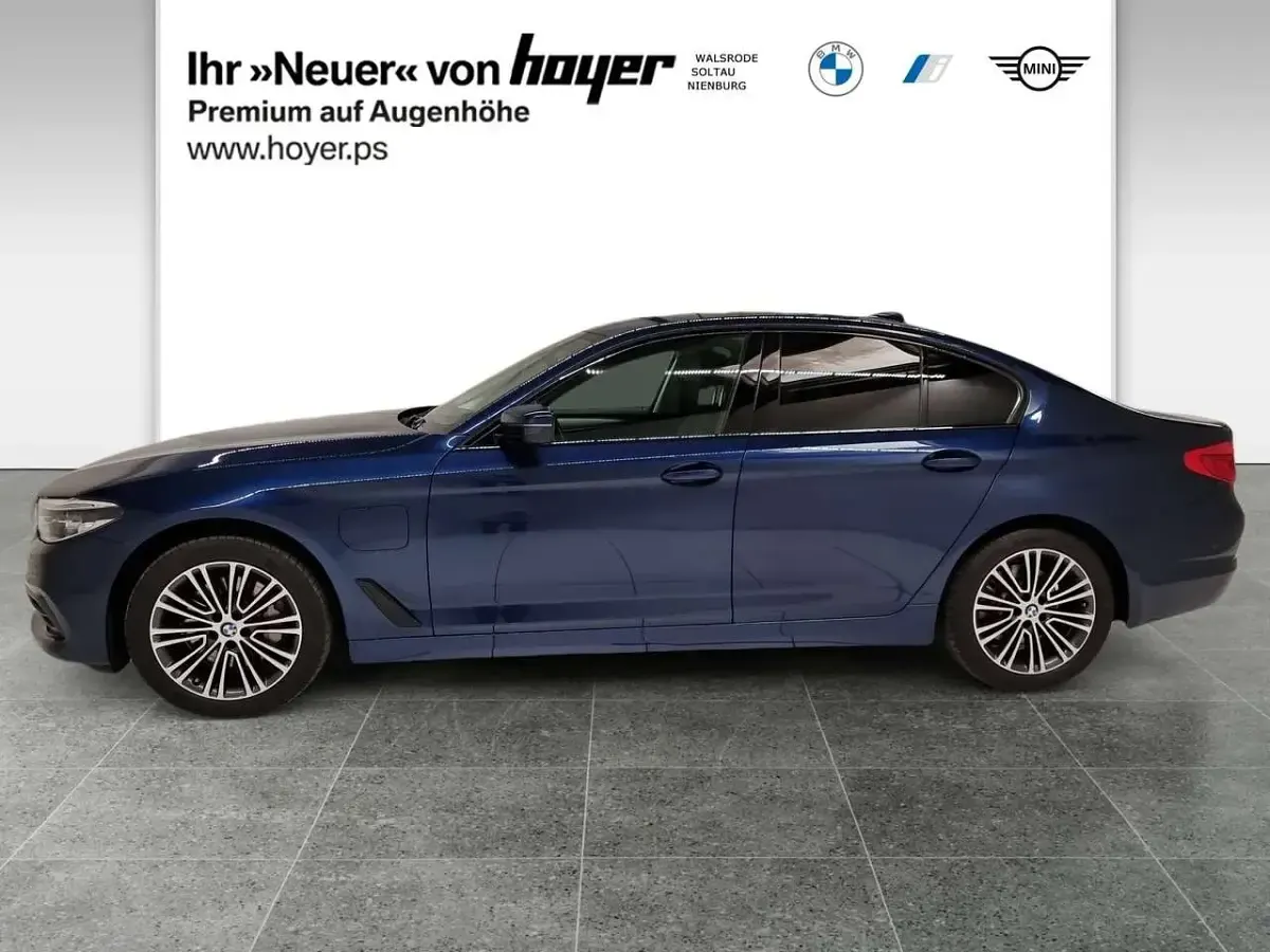 Gebraucht BMW 530e iPerformance 252 PS (185 kW) 2020 Mediterranblau Limousine