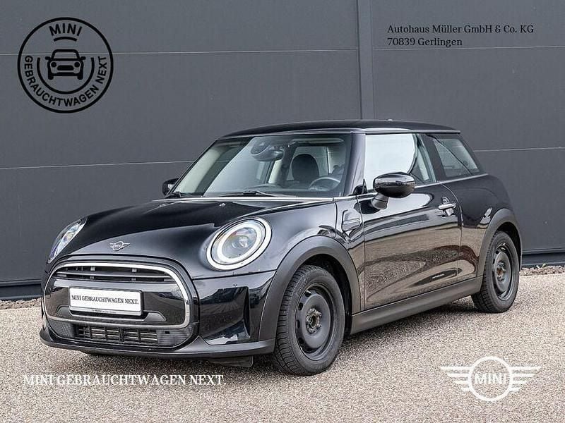 Gebraucht Mini Cooper Essential 136 PS (100 kW) 2023 Schwarz Kleinwagen