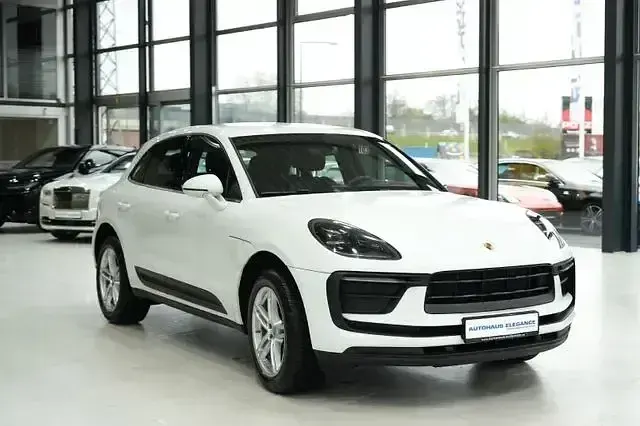 Gebraucht Porsche Macan Sport 265 PS (194 kW) 2022 Weiß SUV