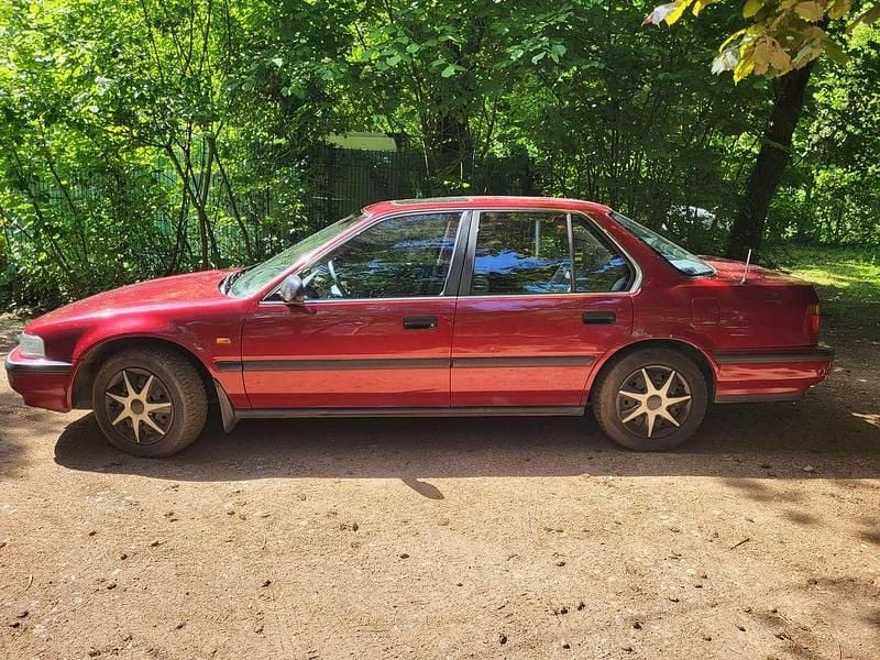 Rot Gebraucht 1991 Honda Accord Limousine | 4.500 € - Bild 1/4