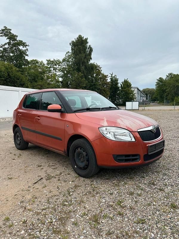Orange Gebraucht 2008 Skoda Fabia Kleinwagen | 1.490 € (Fairer Preis) - Bild 1/4