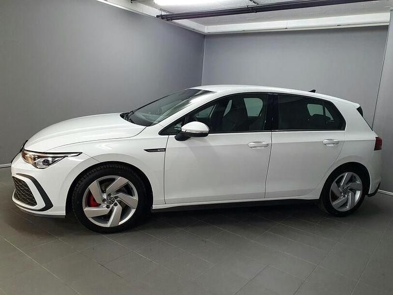 Gebraucht VW Golf VIII GTD 200 PS (147 kW) 2022 Pure white Limousine