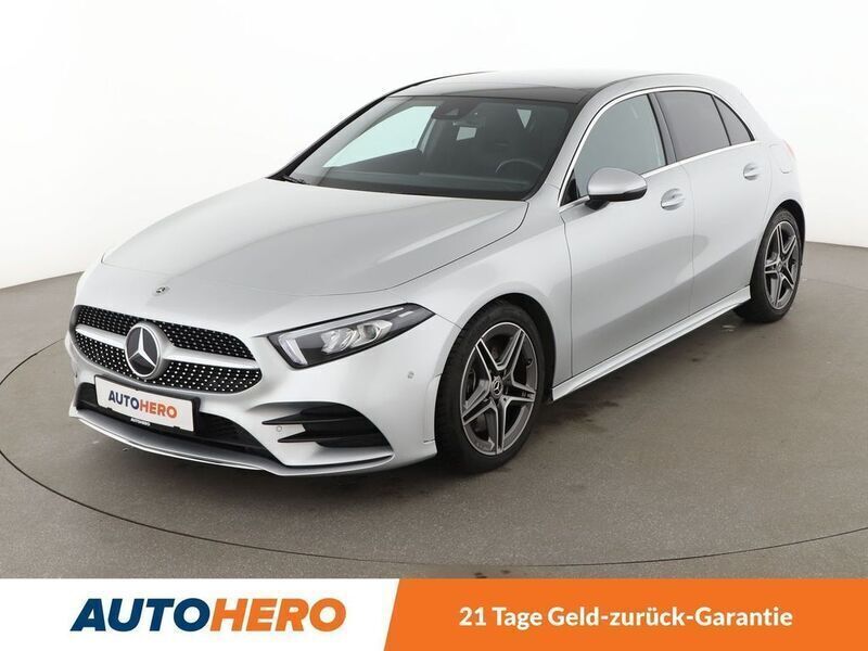 Silber Gebraucht 2021 Mercedes A250 AMG line Limousine | 29.360 € (Guter Preis) - Bild 1/3