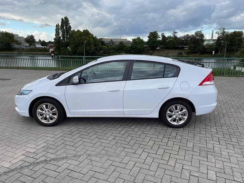 Weiß Gebraucht 2010 Honda Insight Hybrid Limousine | 6.500 € (Fairer Preis) - Bild 1/4